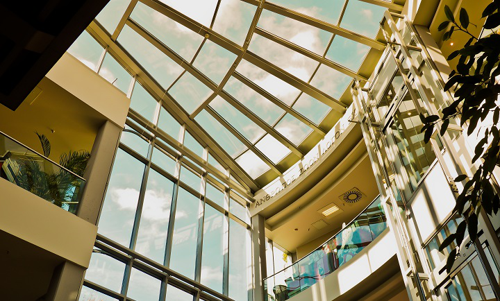 建筑資質(zhì)重新核定需提交哪些申請(qǐng)材料？ 