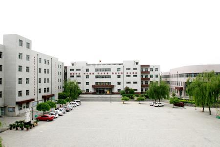 建筑機(jī)電安裝資質(zhì)二級(jí)與一級(jí)人員配備的不同 建筑機(jī)電安裝資質(zhì)二級(jí)與一級(jí)人員配備的不同